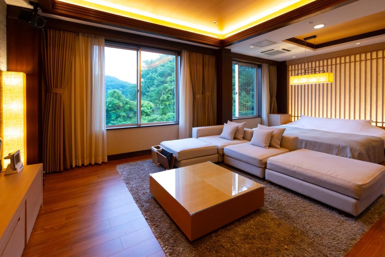 Hotel Gendairakuen Isehara (Adults Only) ภายนอก รูปภาพ